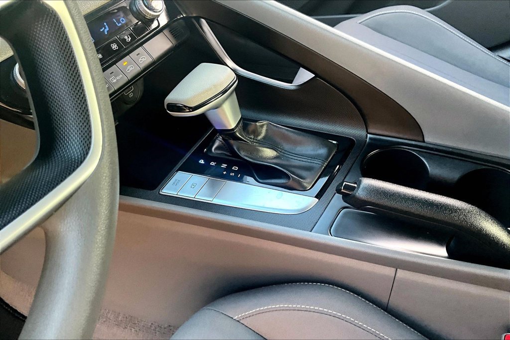 Used 2021 Hyundai Elantra SEL FWD image 19