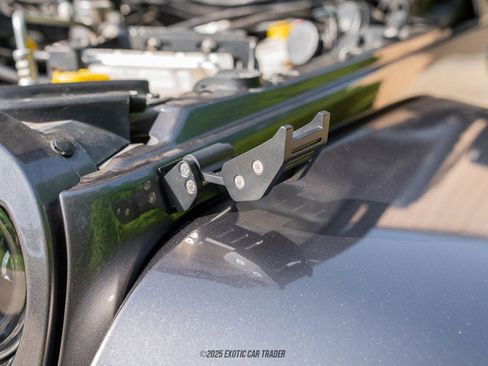 Used 2016 Jeep Wrangler Unlimited Rubicon w/ Connectivity Group image 90