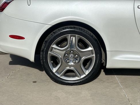 Used 2008 Lexus SC 430 Convertible image 29