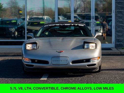 Used 2002 Chevrolet Corvette Convertible w/ Preferred Equipment Group2 image 9