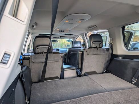 Used 2013 Nissan Armada Platinum AWD/4WD image 26