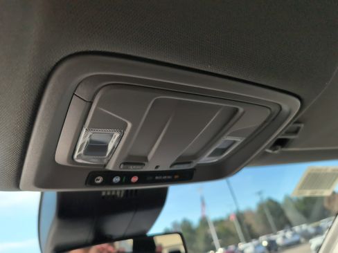 New 2026 GMC Sierra 2500 Pro w/ Convenience Package image 24