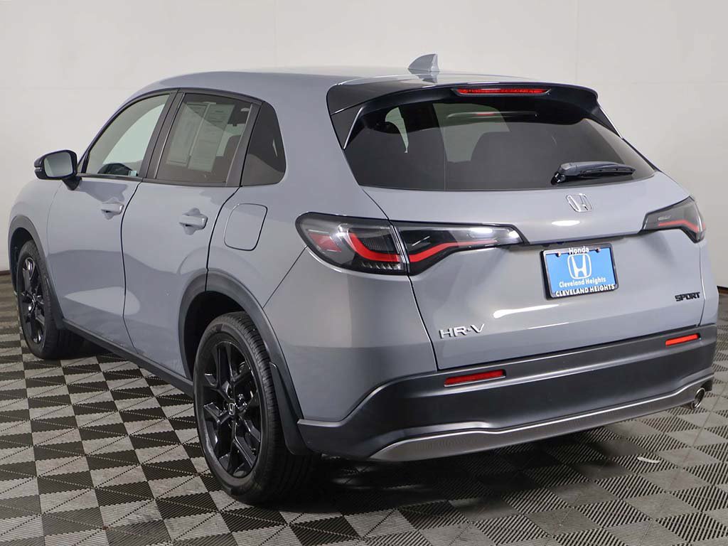 Used 2024 Honda HR-V Sport image 8