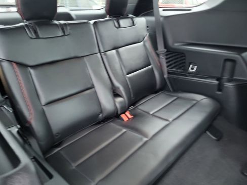 Used 2023 Ford Explorer ST-Line w/ Class IV Trailer Tow Package image 12