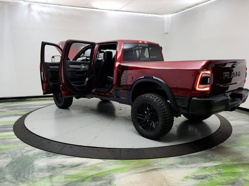 Used 2022 RAM 2500 Power Wagon w/ Level 2 Equipment Group AWD/4WD image 11