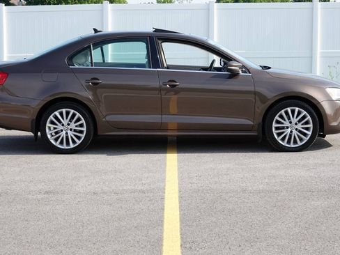 Used 2014 Volkswagen Jetta TDI FWD image 24