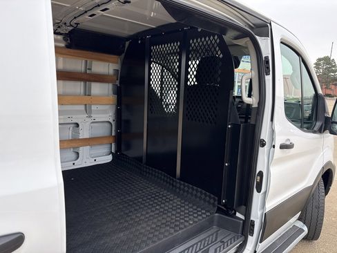 Used 2024 Ford Transit 250 Low Roof w/ Exterior Upgrade Package image 26