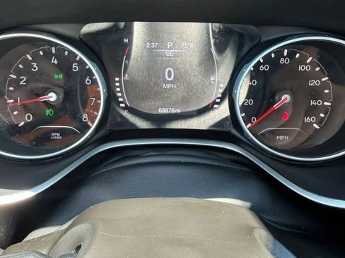 Used 2018 Jeep Compass Latitude AWD/4WD image 14