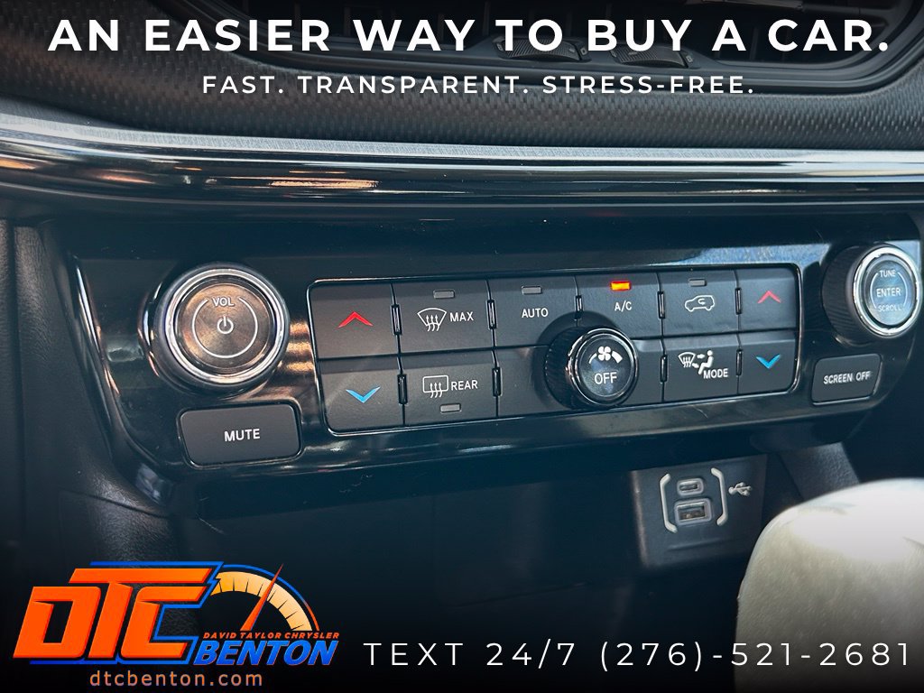Used 2022 Jeep Compass Trailhawk w/ Trailer Tow Group AWD/4WD image 21