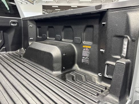 Used 2024 Chevrolet Silverado 1500 LT AWD/4WD image 38