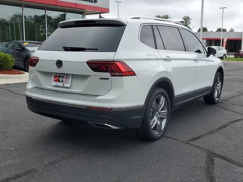Used 2021 Volkswagen Tiguan SEL AWD/4WD image 4