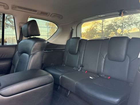 Used 2016 INFINITI QX80 Luxe w/ 22" Wheel Package image 38