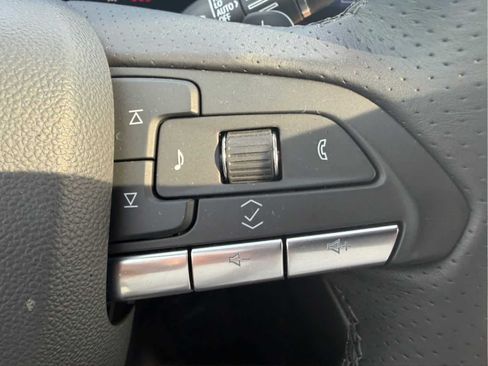 Certified 2025 Cadillac XT4 Sport AWD/4WD image 15