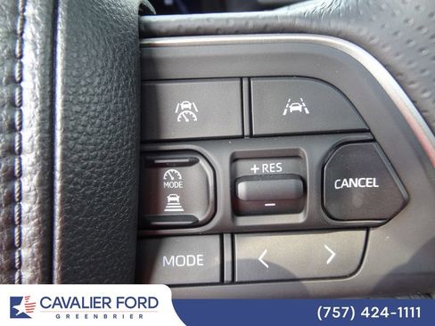 Used 2026 Toyota 4Runner Platinum AWD/4WD image 22