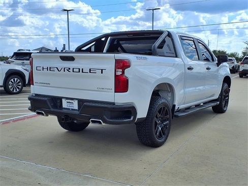 Used 2022 Chevrolet Silverado 1500 Custom Trail Boss w/ LPO, Dark Essentials Package image 4