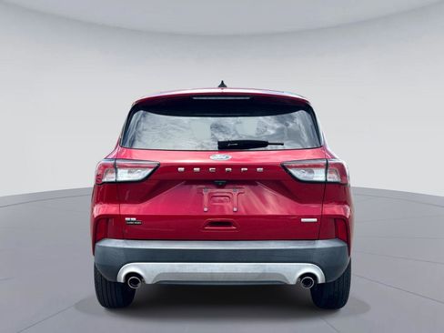 Used 2020 Ford Escape SE FWD image 4