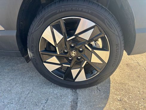 Used 2025 Hyundai Kona SEL image 31