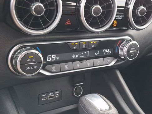 Certified 2022 Nissan Sentra SV w/ All-Weather Package image 16