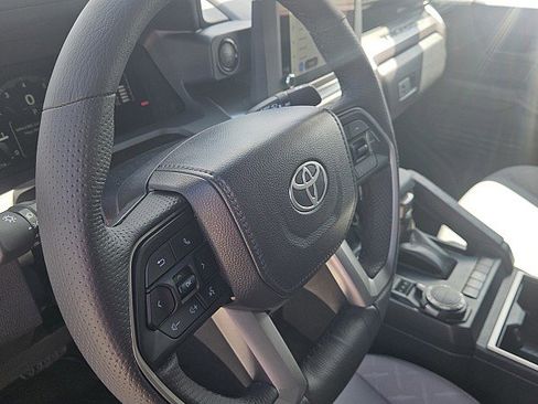 Used 2025 Toyota Tacoma SR5 image 17