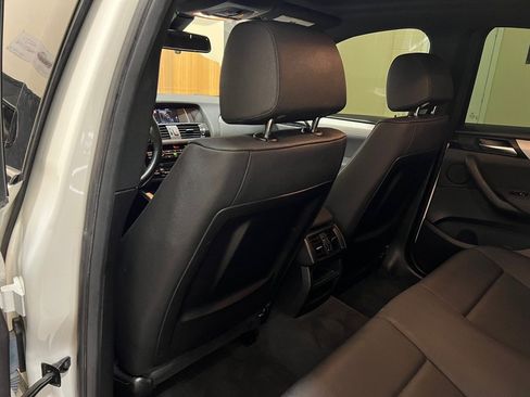 Used 2018 BMW X4 xDrive28i image 30