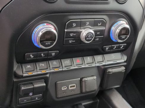 Used 2019 GMC Sierra 1500 AT4 w/ AT4 Premium Package image 26