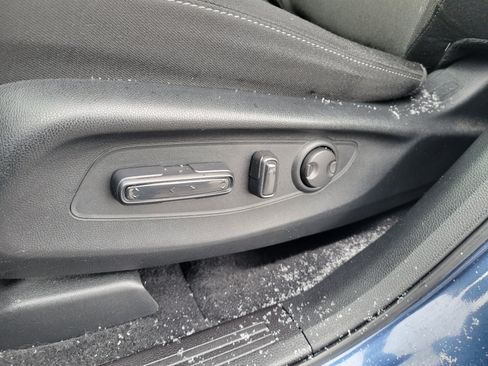 Certified 2023 Honda CR-V EX image 16