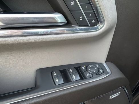 Used 2024 Chevrolet Silverado 1500 LTZ w/ LTZ Convenience Package II image 5