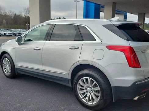 Used 2018 Cadillac XT5 Luxury w/ Driver Awareness Package image 7