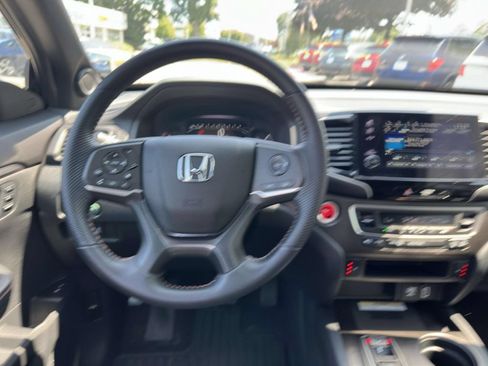 Certified 2023 Honda Passport TrailSport image 11