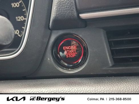 Used 2023 Honda Pilot Touring image 29
