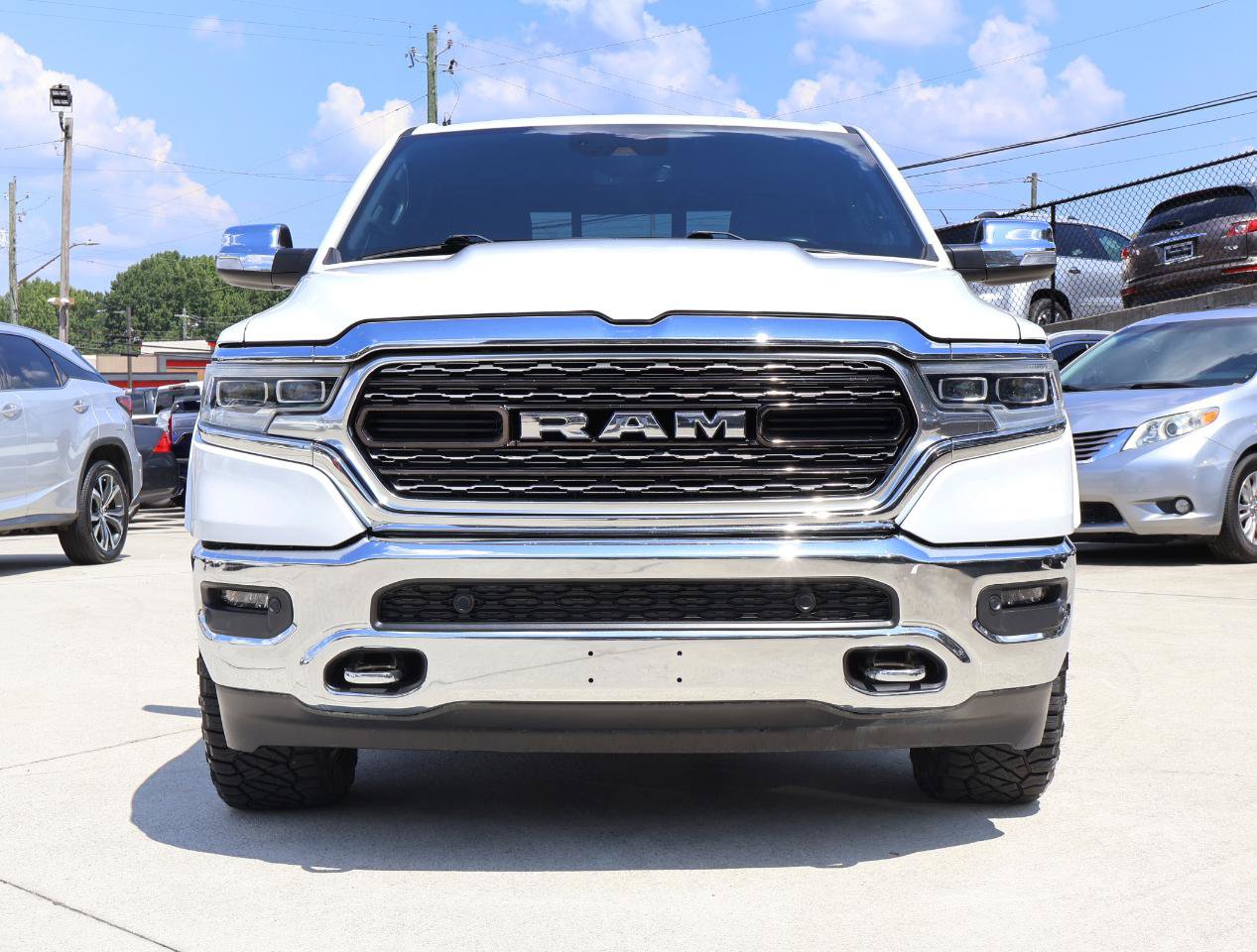 Used 2022 RAM 1500 Limited AWD/4WD image 10