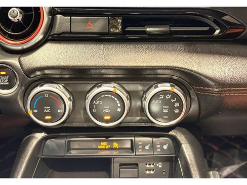 Used 2023 MAZDA MX-5 Miata Grand Touring image 32