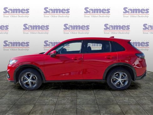 Certified 2024 Honda HR-V EX-L image 4