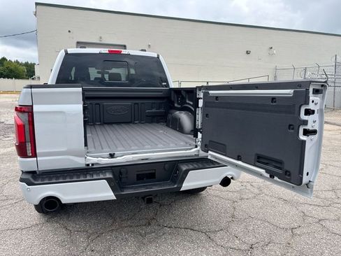 New 2025 Ford F150 Lariat w/ Equipment Group 501A Mid image 17