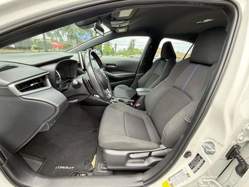 Used 2020 Toyota Corolla SE w/ Carpet Mat Package (TMS) FWD image 9