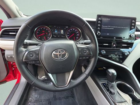 Used 2022 Toyota Camry XSE w/ Navigation Package image 15