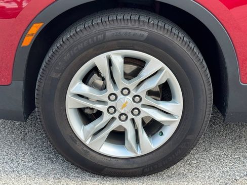 Used 2019 Chevrolet Blazer LT FWD image 34
