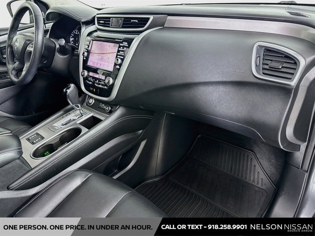 Used 2020 Nissan Murano SL w/ Moonroof Package FWD image 31