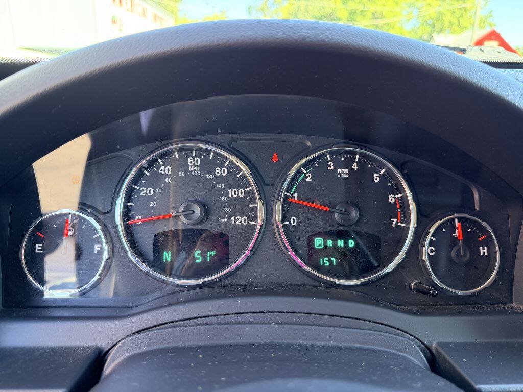 Used 2012 Jeep Liberty Sport AWD/4WD image 15