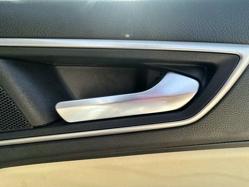 Used 2021 Ford Edge SEL w/ Cargo Accessory Package AWD/4WD image 34