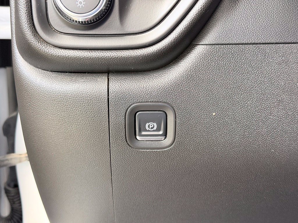 Used 2026 GMC Sierra 2500 Pro AWD/4WD image 39