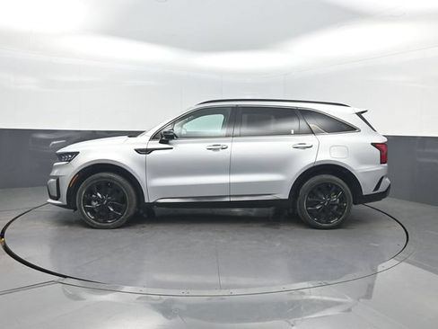 Used 2021 Kia Sorento SX FWD image 2