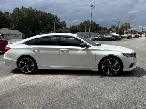 Used 2021 Honda Accord Sport image 6