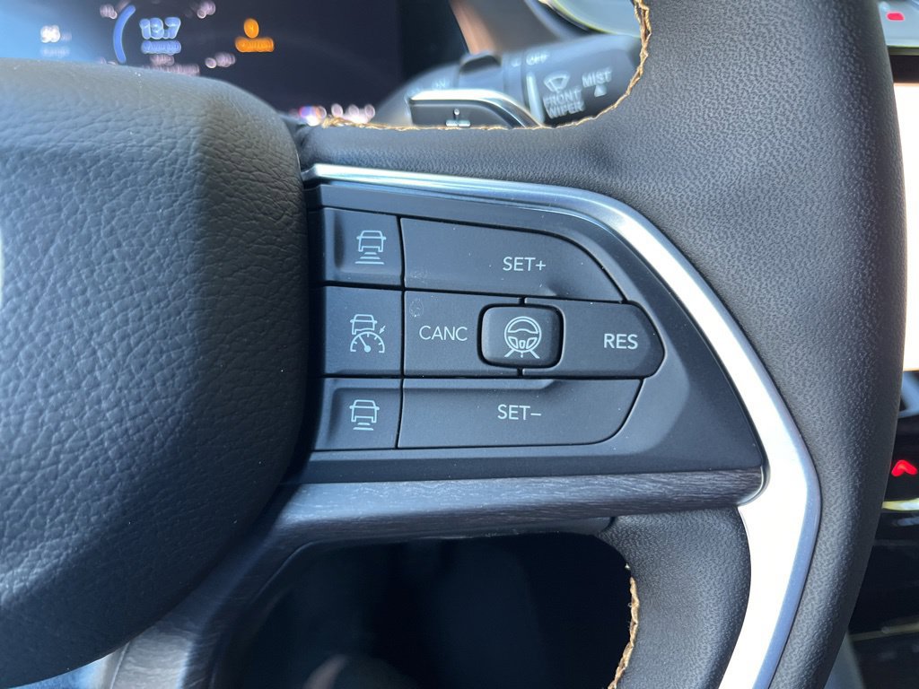 New 2026 Jeep Grand Cherokee Limited AWD/4WD image 29