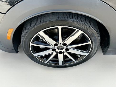 Used 2024 MINI Cooper S FWD image 32