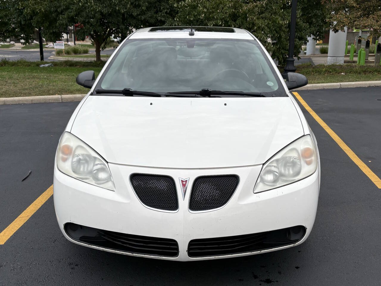 Used 2008 Pontiac G6 Sedan w/ Sun And Sound Package FWD image 4