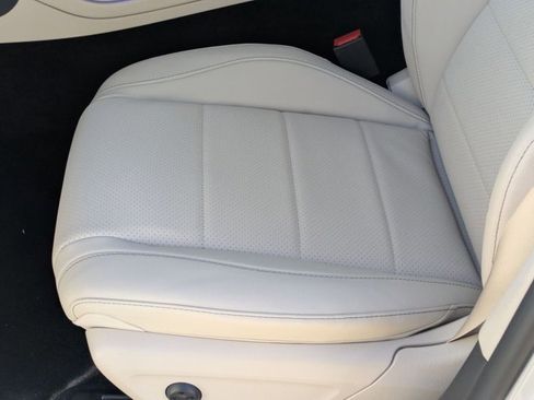 New 2026 Mercedes-Benz GLS 450 GLS 450 image 4