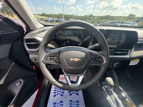 New 2026 Chevrolet TrailBlazer LT w/ Convenience Package FWD image 23