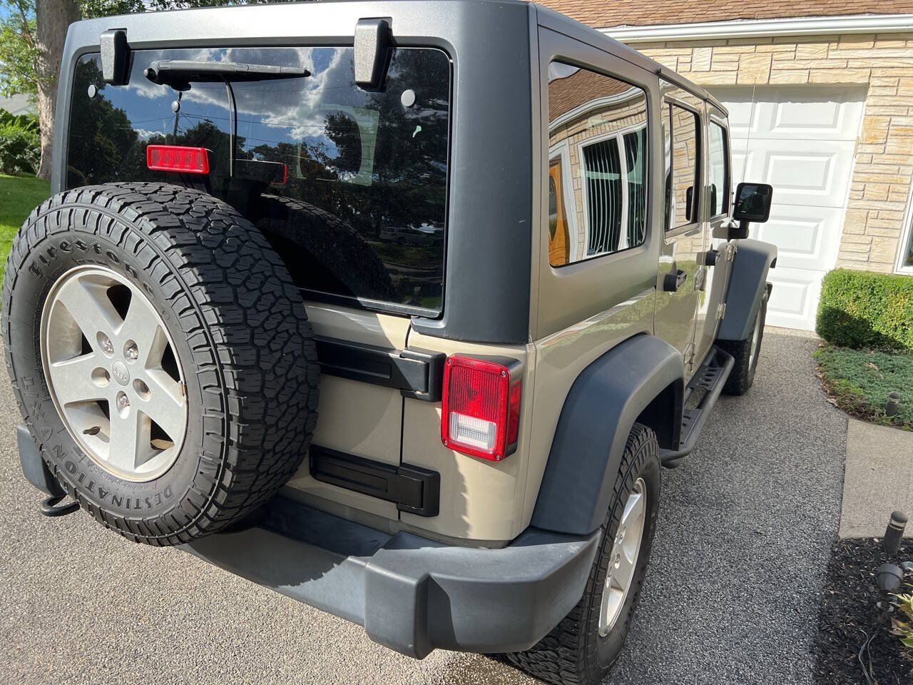 Used 2017 Jeep Wrangler Unlimited Sport w/ Quick Order Package 24S AWD/4WD image 4