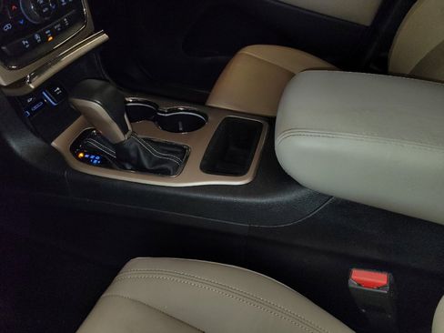 Used 2016 Jeep Grand Cherokee Limited 75th Anniversary image 26